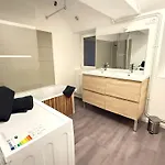 Apartmán Spacious 4 Billiards, Chic And Friendly Atmosphere Lunéville