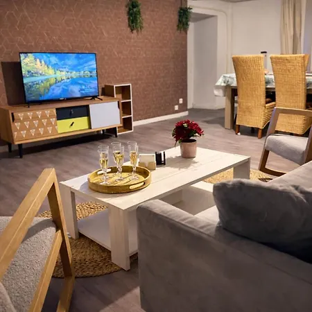 Appartement Grand T4 Et Ambiance Familiale Lunéville
