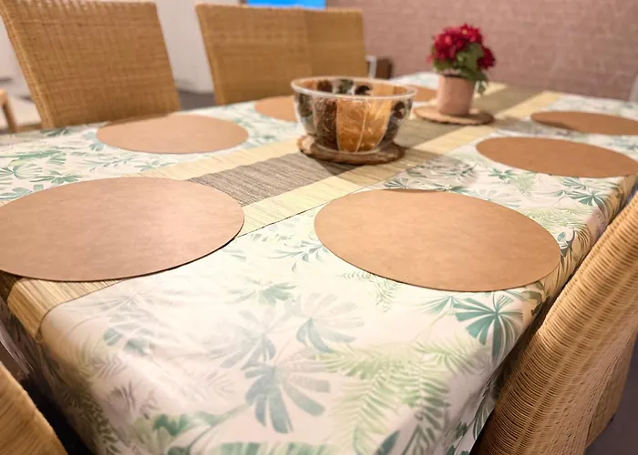 Apartment Spacious 4 Billiards, Chic And Friendly Atmosphere *